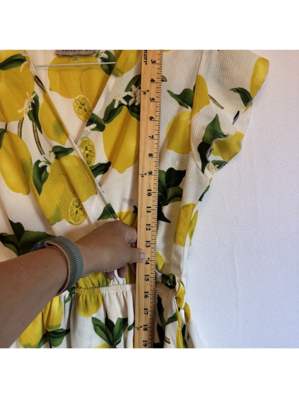Dream Of Me Lemon Print High/Low Faux Wrap Dress Cap Sleeves Elastic Waist M - Picture 12 of 12